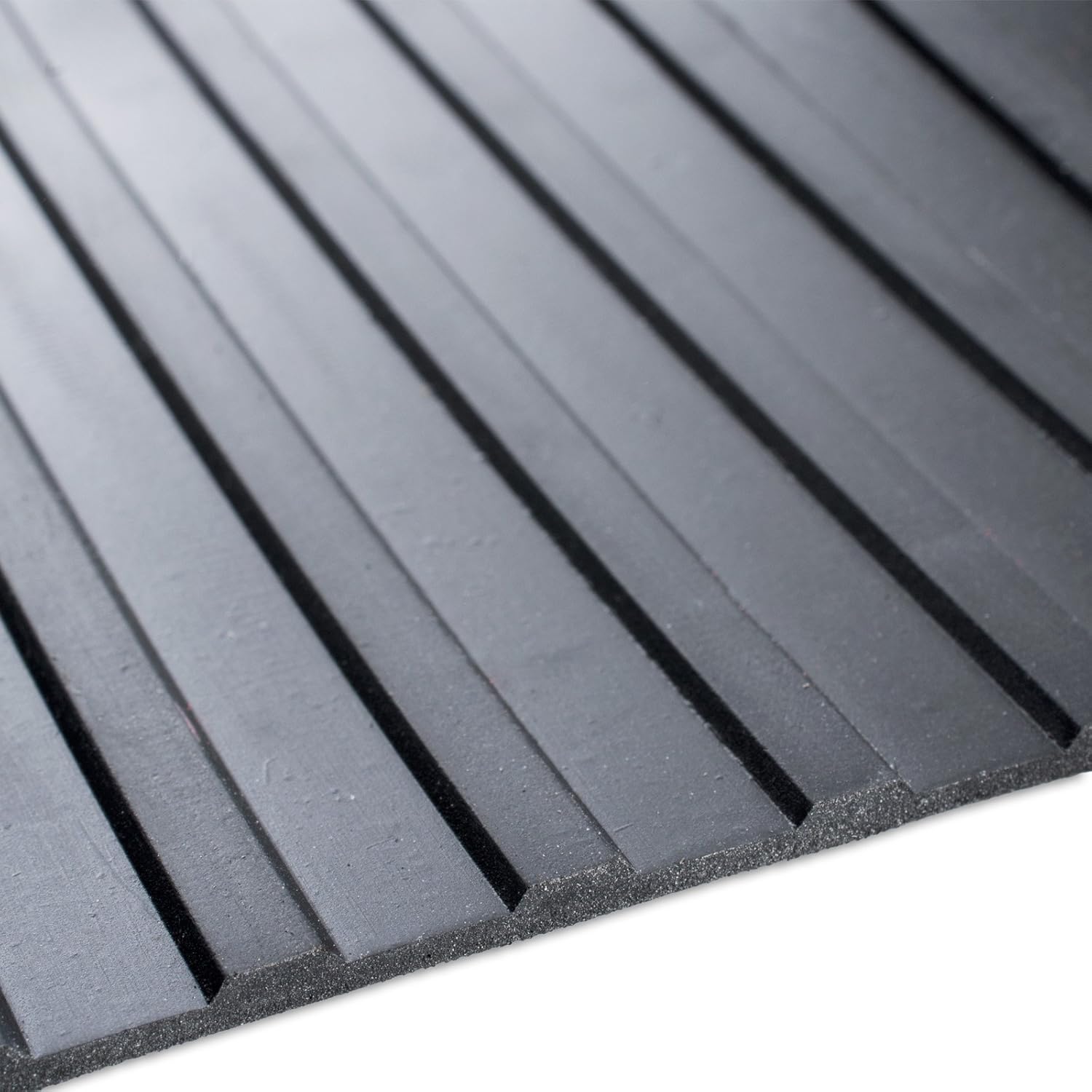 Wide Ribbed Rubber Matting Roll – Broad Lined Rubber Flooring - Image 2